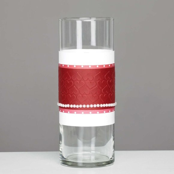 Cuttlebug 12 inches embossing border - HEART - Picture 6 of 7